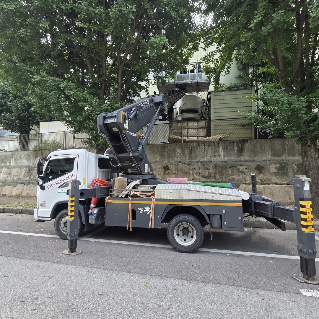 아자스카이차 대표  사장님 현장 작업 모습